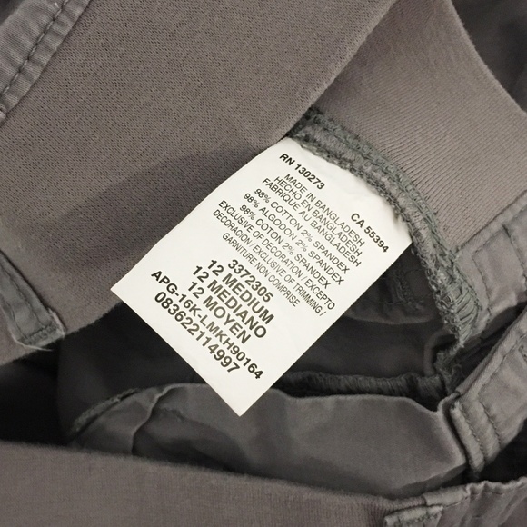 Gray Lee relaxed fit cropped pants size 12 medium - Picture 6 of 8